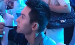 娱乐圈吃瓜前线的明星们,揭秘明星们的幕后故事